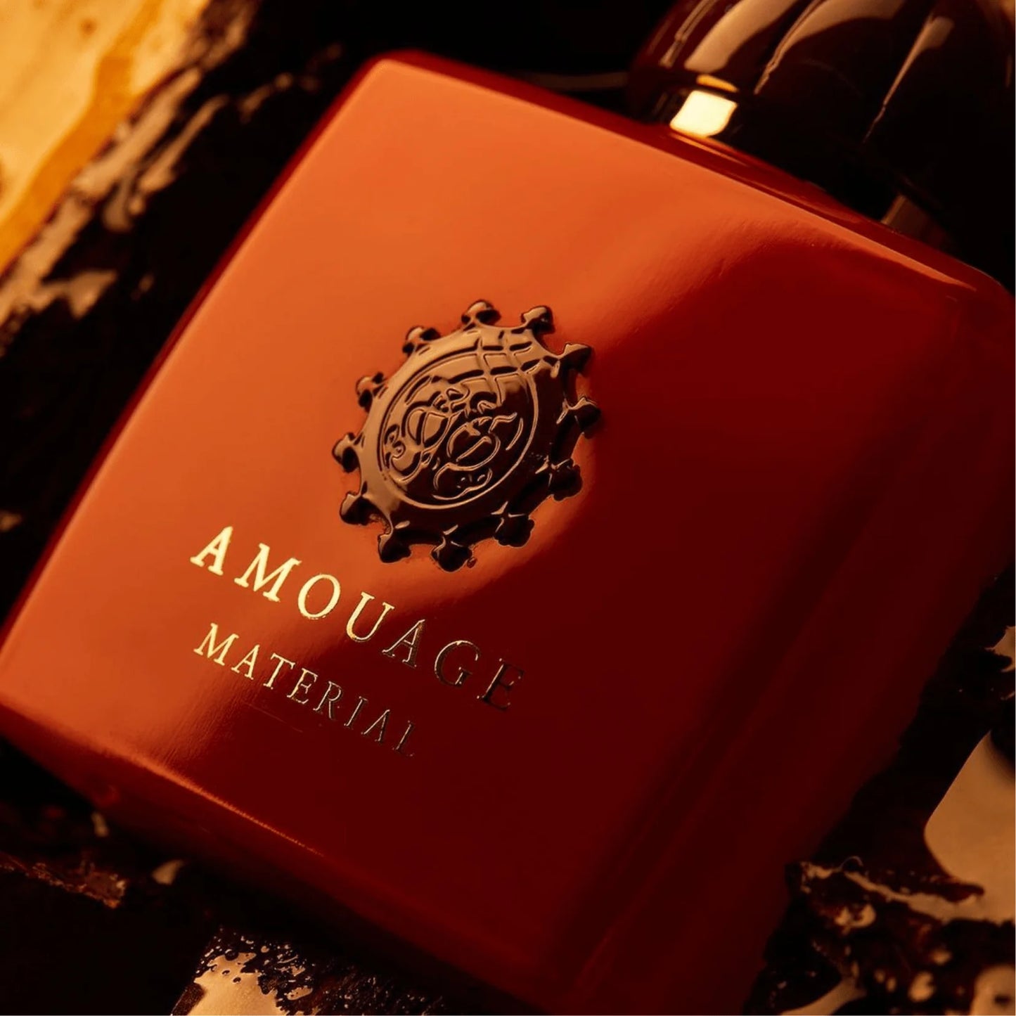 Decant | Amouage - Material